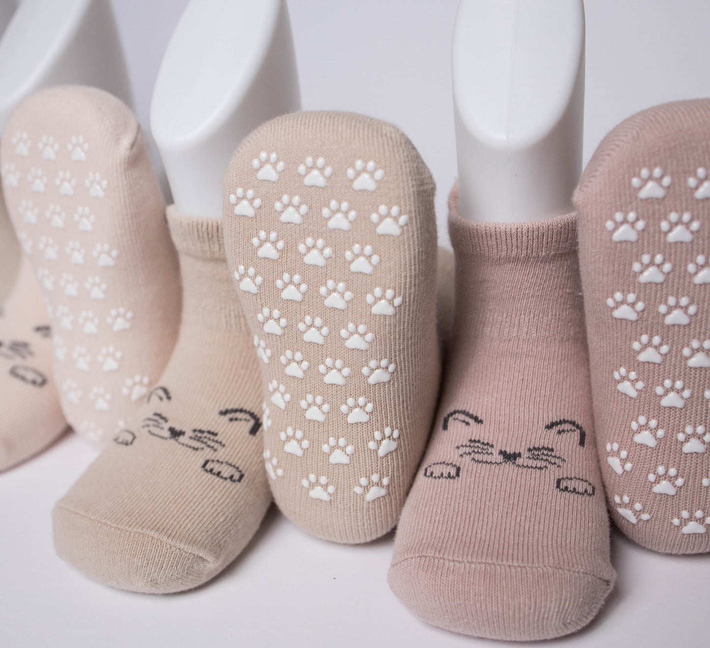 Unisex Baby Gift Set – Silicone Feeding Set, Non-Slip Socks & Handmade Bunny Toy | Baby Essentials