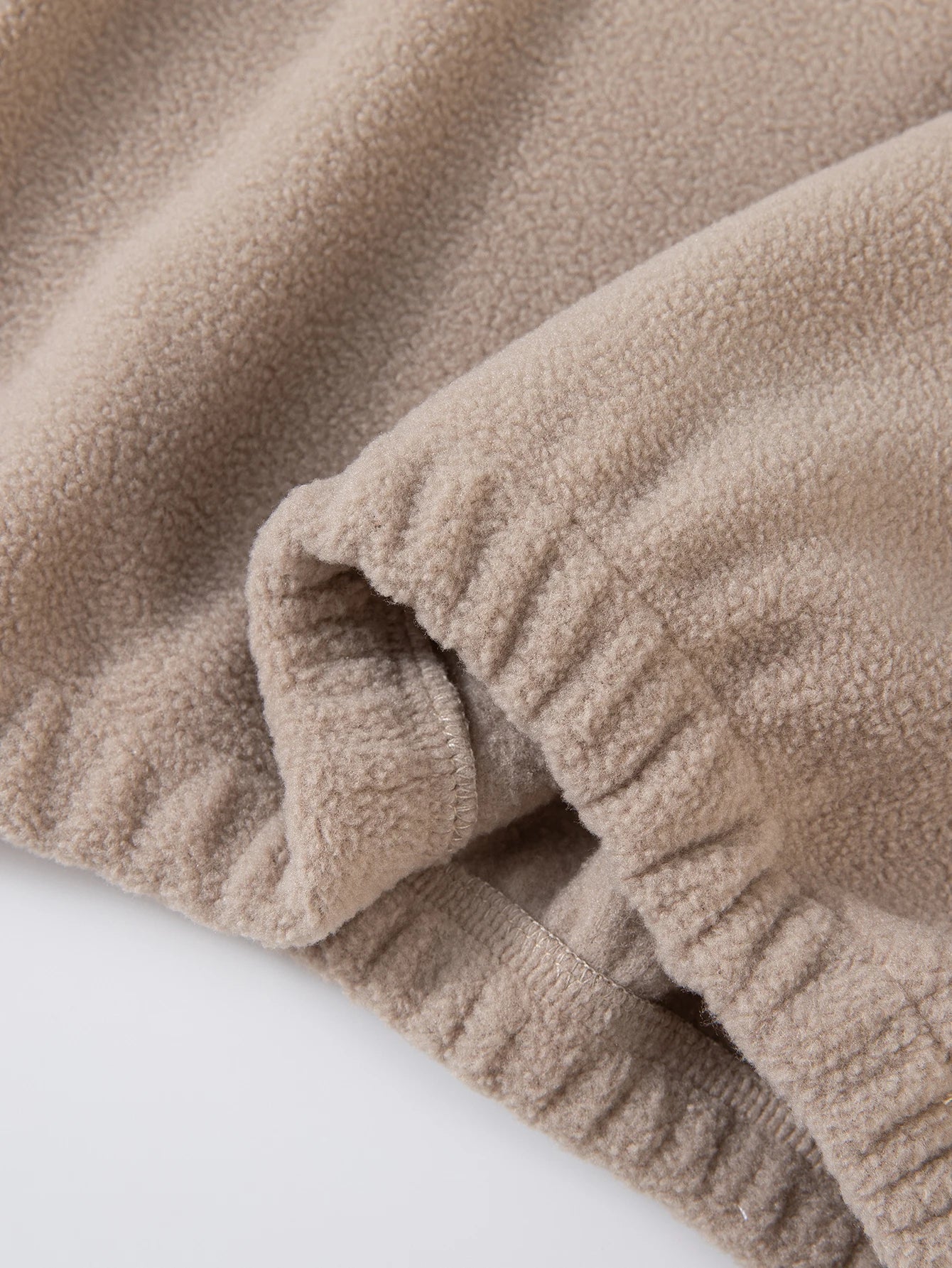 Girls Cozy Fleece Tracksuit – 2-Piece Winter Set (5 Colors) | Soft, Warm & Stylish Outfit