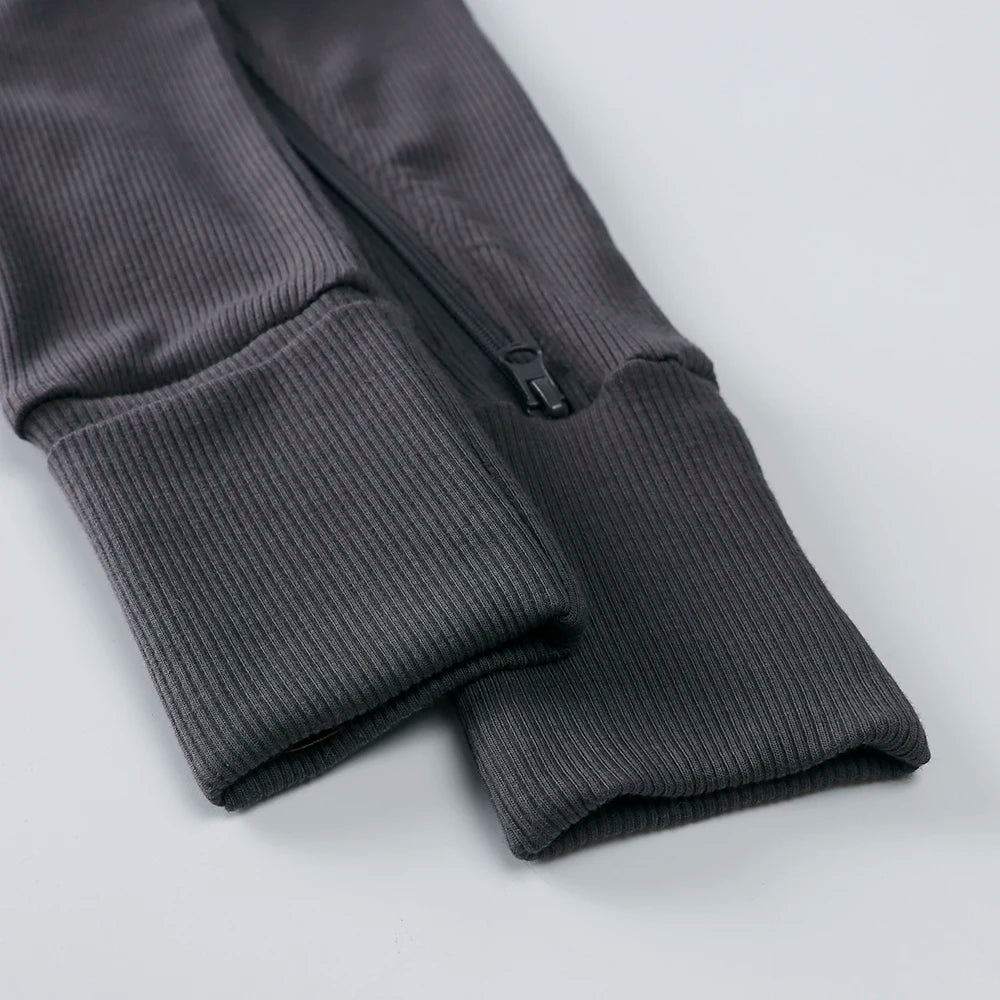 Premium Bamboo Baby Romper – Ultra-Soft Ribbed Fabric, Easy-Zip, All-Season Comfort (0–24 Months)